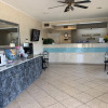 Отель Holiday Lodge & Suites Fort Walton Beach, фото 8