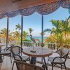 Отель Parrot Cottage at Love Beach Pool, фото 4
