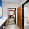 Отель Holiday Inn Express & Suites San Antonio-Dtwn Market Area, an IHG Hotel, фото 17