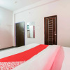 Отель Oyo 43512 Bijaya Palace, фото 9