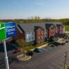 Отель Holiday Inn Express Hotel & Suites Bedford, an IHG Hotel, фото 8