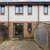 Отель Pierocks Wickets Luxury Entire House, Free Parking and Wi-fi in Maidenhead, фото 1