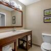Отель Comfort Suites Cedar Falls, фото 8