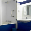 Отель Travelodge Windsor Central, фото 8