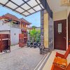 Отель OYO 91933 Puri Gana Residence, фото 12