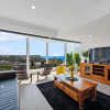Отель Views Forever - Devonport, фото 7