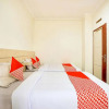 Отель OYO 2554 Hotel Arimbi Lama Dewi Sartika, фото 21