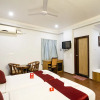Отель OYO 7552 Hotel SVM Grand, фото 5