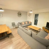 Отель 3 Bedrooms doubles or singles, 2 PARKING SPACES! WIFI & Smart TV's, Balcony, фото 5