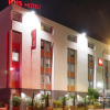 Отель ibis Lyon Gerland Rue Merieux, фото 1