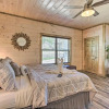 Отель 'Madison Bear Garden' 7Bdr w/Hot Tub + Pool Access, фото 3