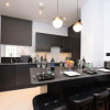 Отель Stylish & Spacious Deluxe Apartments near Victoria Station, фото 18