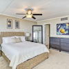 Отель Oceanfront Condo with Oceanside Pool and Private Fishing Pier Access by RedAwning, фото 27