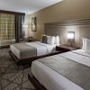 Отель Comfort Inn & Suites Houston I-45 North - IAH, фото 26