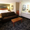 Отель C'mon Inn Hotel & Suites, фото 5