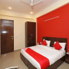Отель OYO Rooms Near DLF Phase 1, фото 2