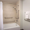 Отель Quality Inn Atlantic Beach - Mayo Clinic Jax Area, фото 9