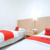 Отель RedDoorz @ Avros Guest House Medan, фото 16