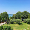 Отель Ciao Sirmione Lake View Apartment, фото 18