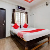 Отель OYO 47852 Warunase Palace, фото 2