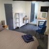 Отель Red Lion Rooms - Self Check In, фото 6