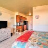 Отель Oceanfront Daytona Beach Club Studio w/ Balcony!, фото 2