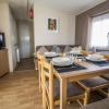 Отель Impeccable 4-bed Caravan in Clacton-on-sea, фото 11