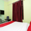 Отель OYO Flagship 22740 Near Anisabad Golambar, фото 5