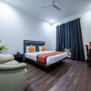 Отель OYO 14545 Hotel Blueleaf, фото 9