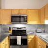 Отель 2BR 2BA in the heart of Indianapolis by CozySuites, фото 4