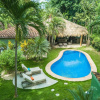 Отель Tropical Retreat - Private Pool, Steps To Beach 2 Bedroom Villa by RedAwning, фото 15