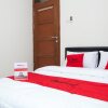 Отель RedDoorz @ Pasir Luyu Buahbatu, фото 7