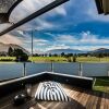 Отель Wanaka Lakefront Gem, фото 12