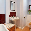 Отель Wonderful Central Edinburgh Apartment, фото 9