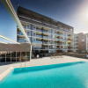 Отель Honeysuckle Executive Apartments, фото 1
