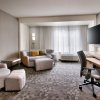 Отель Courtyard by Marriott Atlanta Duluth Downtown, фото 2