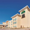 Отель La Quinta Inn & Suites by Wyndham Weatherford OK, фото 32