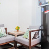 Отель Minimalist and Comfy Studio Green Lake View Apartment, фото 12