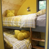 Отель Glampods - 5 Berth Glamping Pod Elgin, фото 3