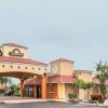 Отель Days Inn by Wyndham Fort Myers в Форт-Майерсе