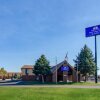 Отель Americas Best Value Inn And Suites Fort Collins East I25 в Форт-Коллинзе