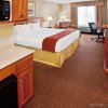 Отель Holiday Inn Express & Suites Sheldon, an IHG Hotel в Шелдоне