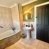 Отель Peveril House, Spacious Eco-friendly Holiday Home, фото 8