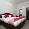Отель OYO 11623 Hotel Shiva Palace, фото 7