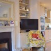 Отель Heavenly Hammersmith Home by the River Thames в Лондоне