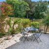 Отель Rez-de-jardin cosy pour 3 personnes face a la plage de la Noeveillard, фото 11