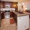 Отель Mountain Views - 2 Br 2ba Steps To Avon Gondola, Sleeps 6 2 Bedroom Condo by RedAwning, фото 10