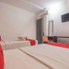 Отель RedDoorz Plus near Undip Pleburan, фото 4