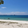 Отель Lorin Belitung Beach Resort, фото 8
