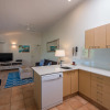 Отель Byron Quarter Holiday Apartments, фото 24
